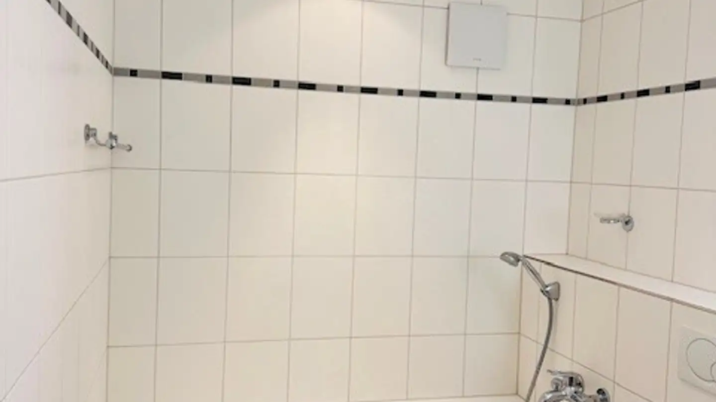 Wohnung mieten - Lettenstrasse, 5643 Sins - Foto 4