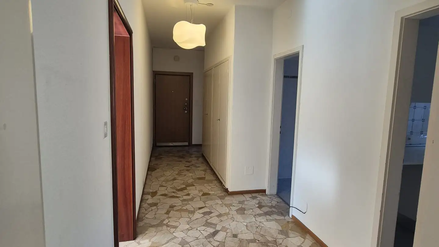 Spazio ufficio in affitto - Via Cantonale 11, 6900 Lugano - Foto 3
