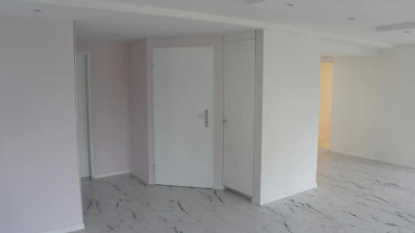 Office space for rent - Luzernerstrasse 4, 6403 Küssnacht am Rigi - Photo 4