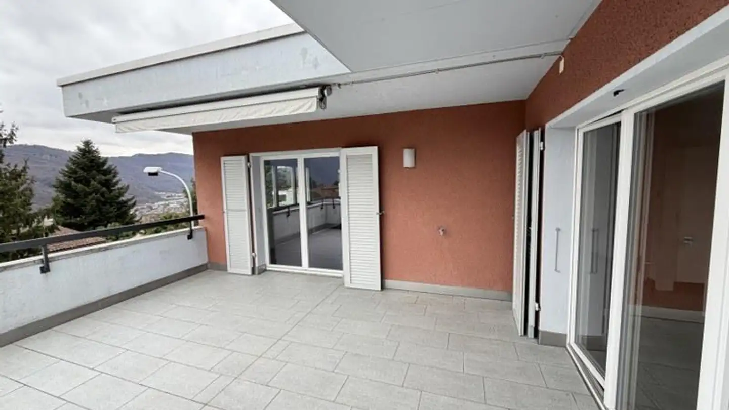 Wohnung mieten - 6925 Gentilino