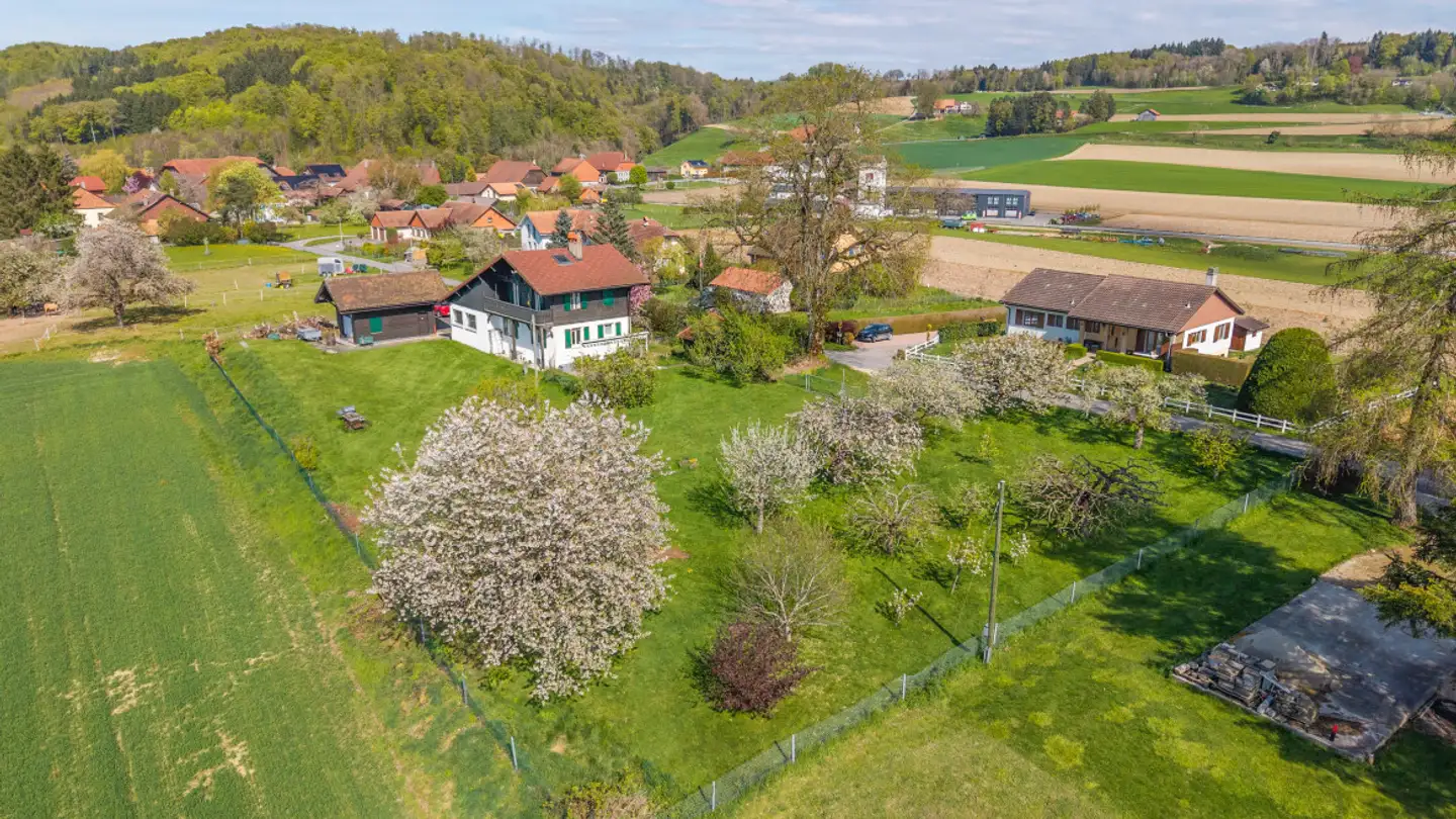 Chalet in vendita - 1045 Ogens