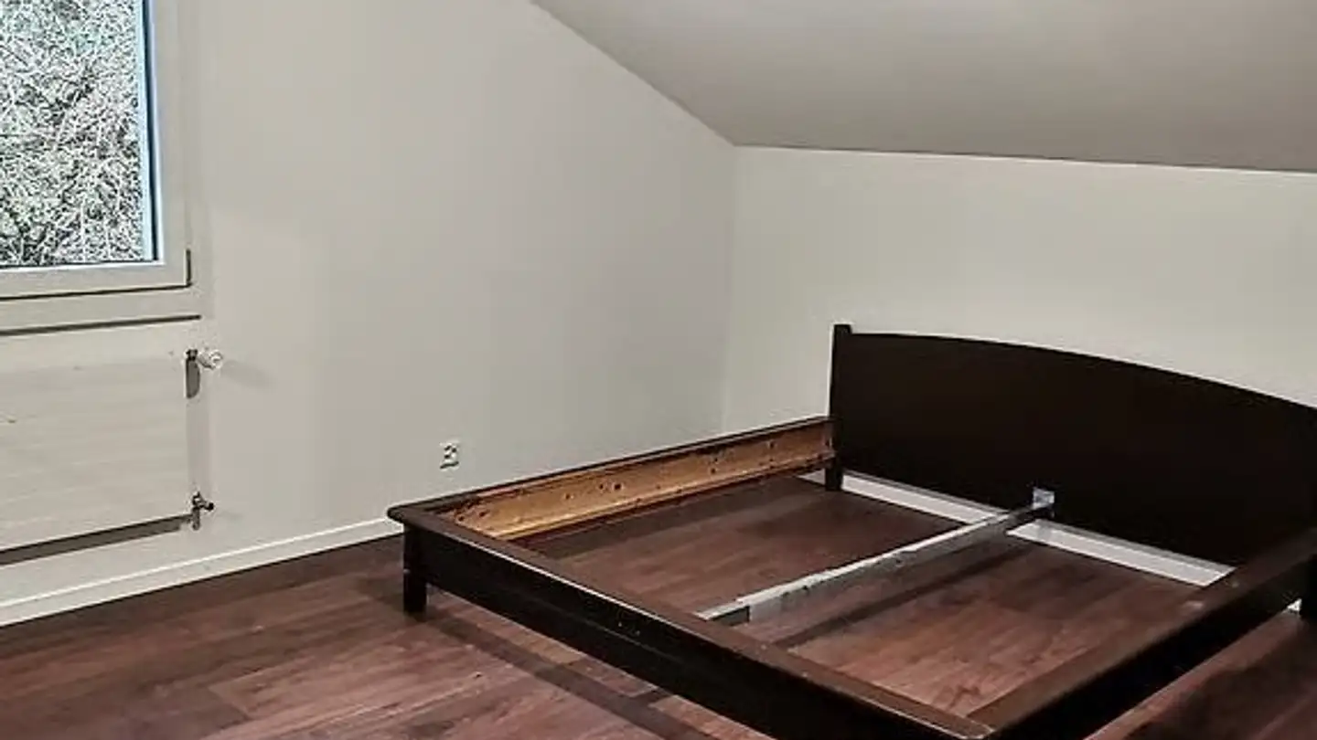 Single room for rent - 6122 Menznau