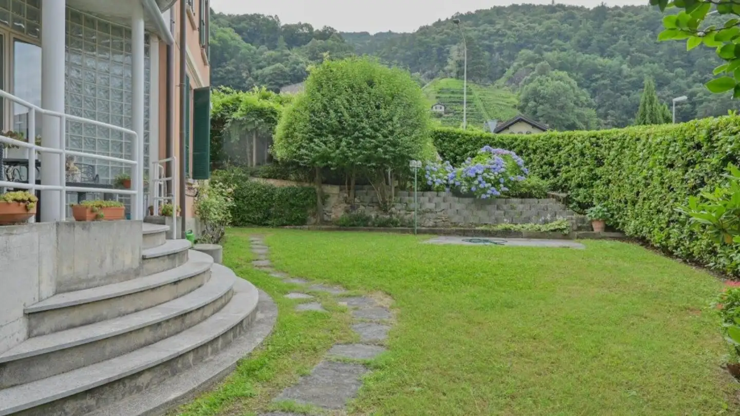 Apartment for sale - Via Sasso Corbaro 1, 6500 Bellinzona