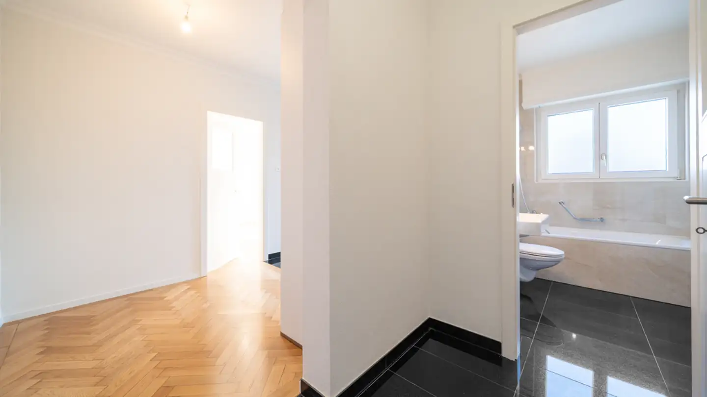 Apartment for rent - Avenue De Riant-Mont 23, 1004 Lausanne - Photo 3