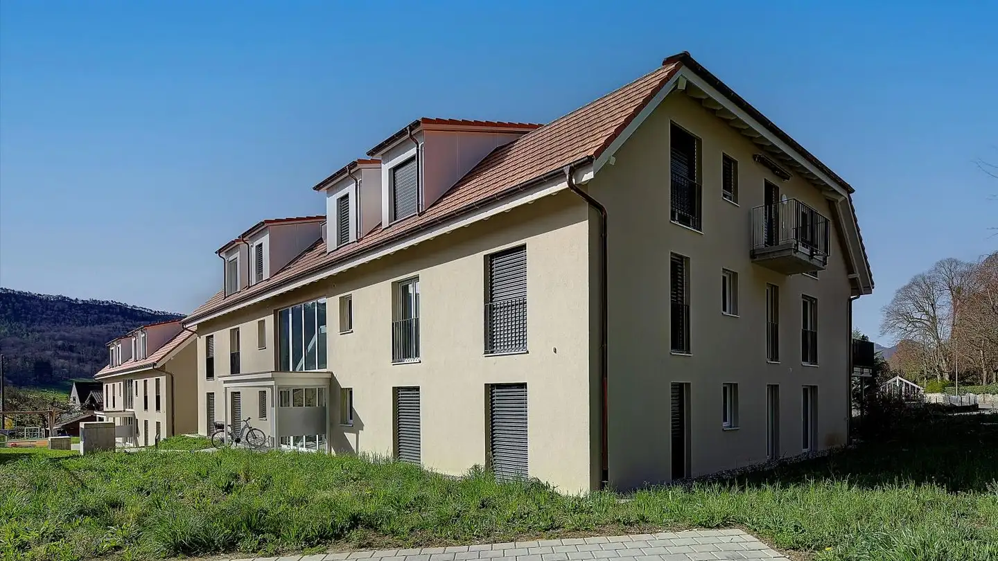 Tiefgaragenstellplatz mieten - Steinenbachweg 30, 4710 Balsthal