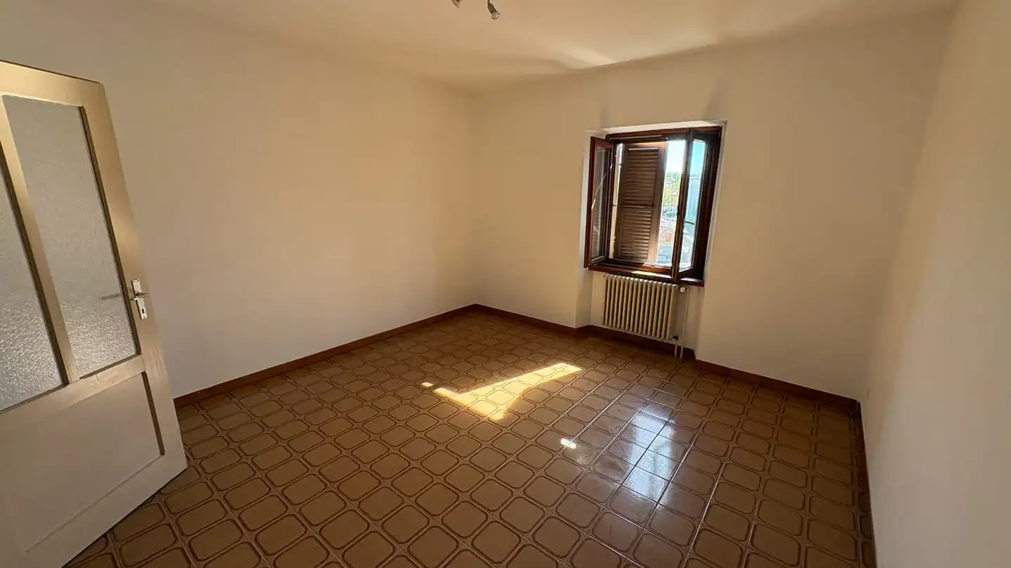 Appartement à louer - 6828 Balerna - Photo 2