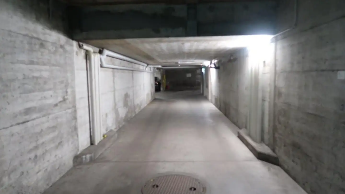 Tiefgaragenstellplatz mieten - Fabrikstrasse 29, 3176 Neuenegg - Foto 4