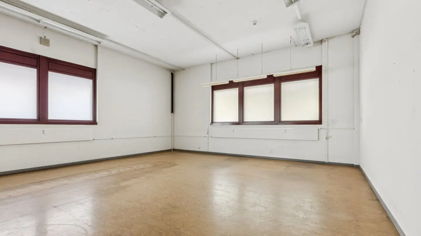 Shop for rent - Hintere Bahnhofstrasse, 5000 Aarau - Photo 2