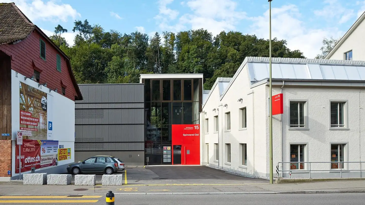 Commerciale in affitto - Zürichstrasse 17, 8607 Aathal-Seegräben