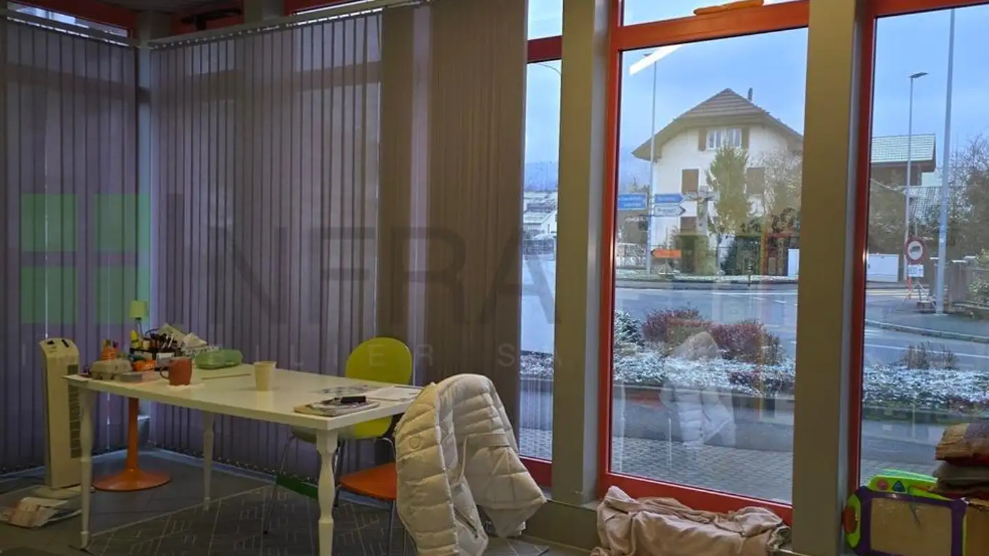 Commercial à louer - Rue Des Grands Prés 2, 2854 Bassecourt