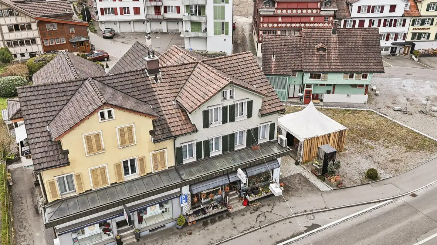 Mischgenutztes Gebäude kaufen - St. Gallerstrasse 16, 9230 Flawil - Foto 2
