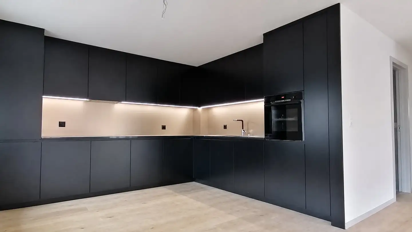 Wohnung mieten - Le Bourg 137, 1618 Châtel-St-Denis - Foto 2