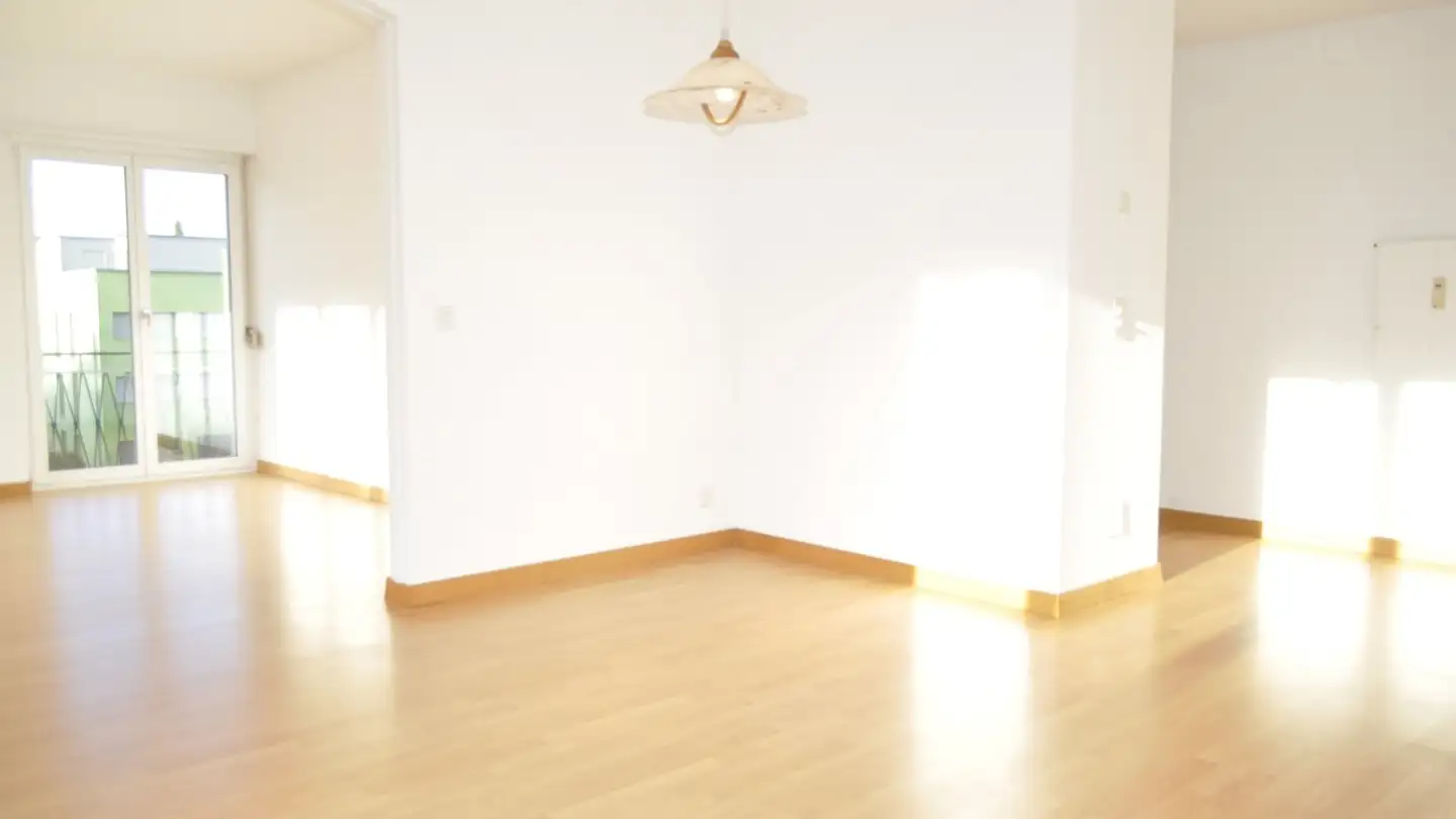 Wohnung mieten - Route De Brügg / Brüggstrasse 76, 2503 Biel/Bienne - Foto 3