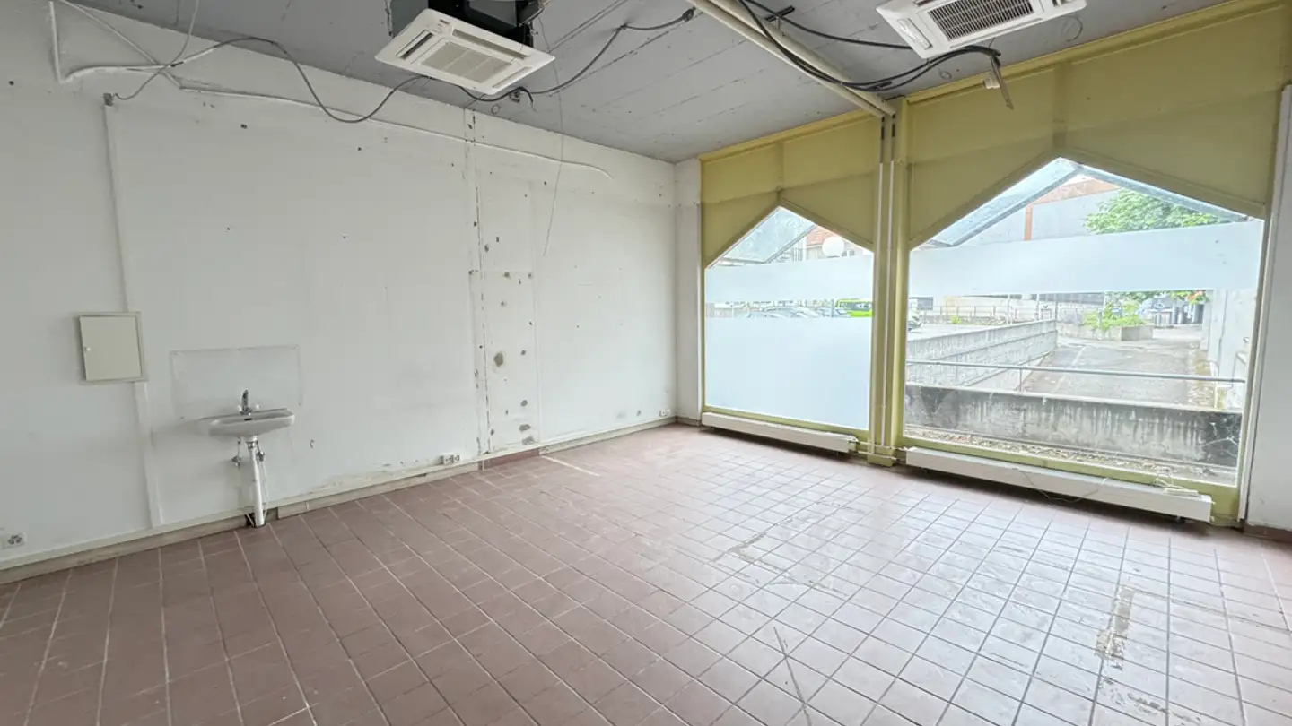 Gewerbe mieten - Rue Des Tanneurs 3, 2900 Porrentruy - Foto 4