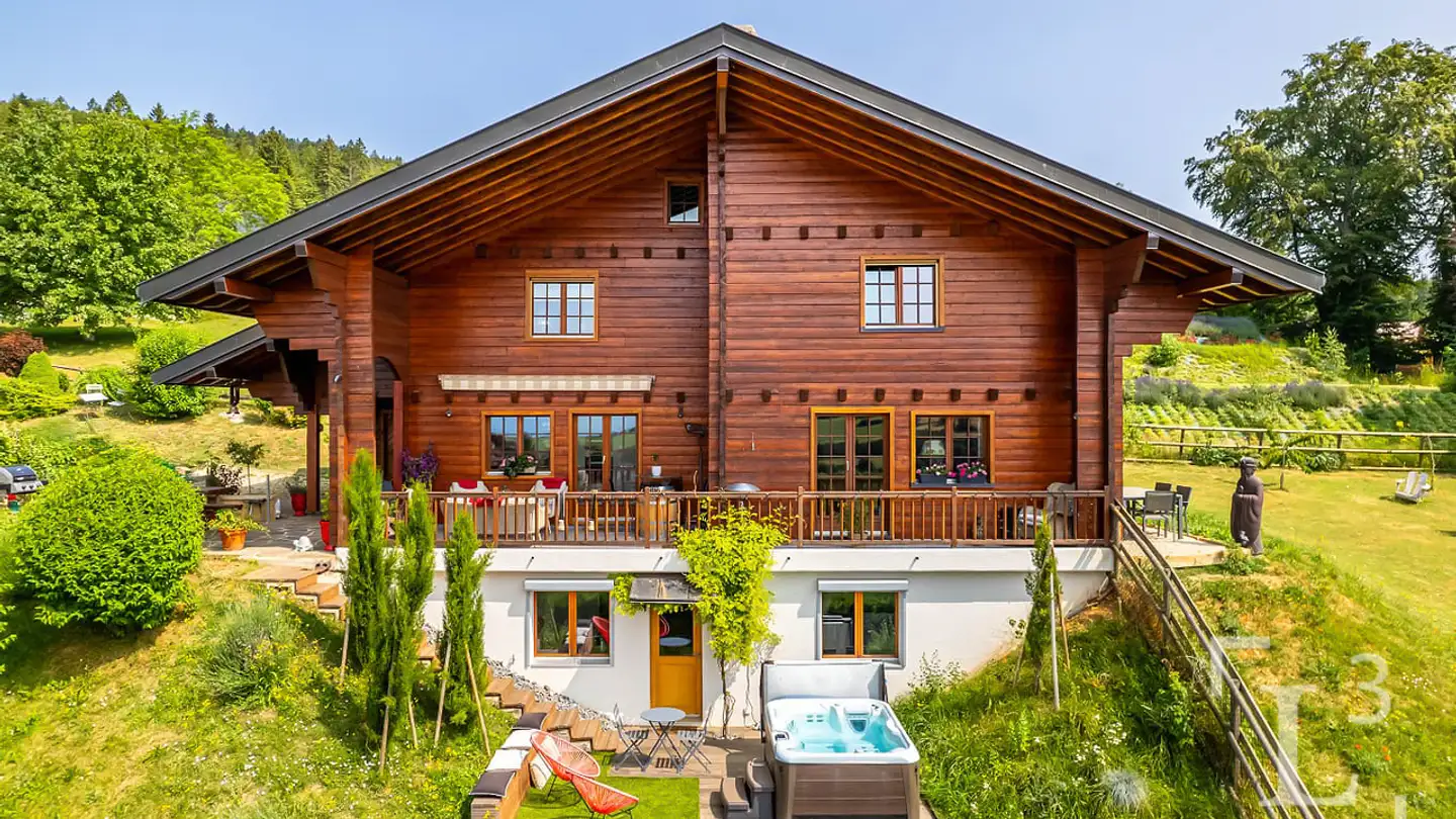 Casa singola in vendita - Route De St-George, 1188 Gimel