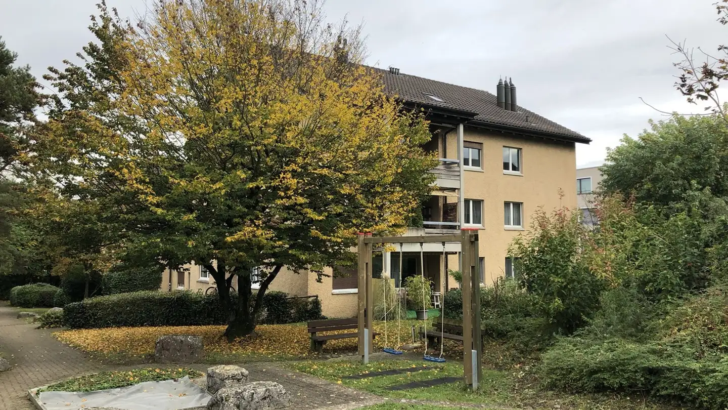 Garage singolo in affitto - Zürichweg, 8153 Rümlang