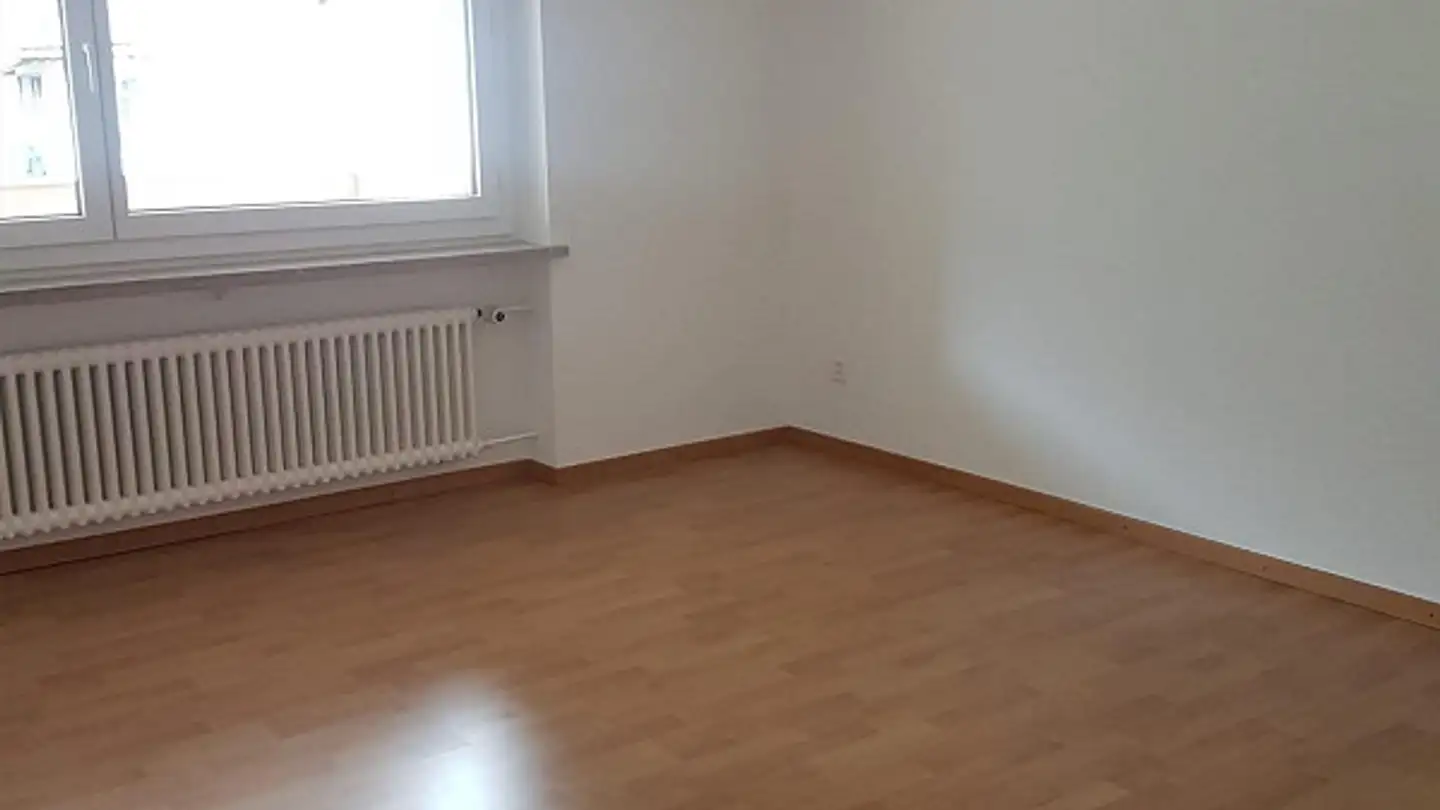 Appartement à louer - Rieven 15, 7013 Domat/Ems - Photo 3