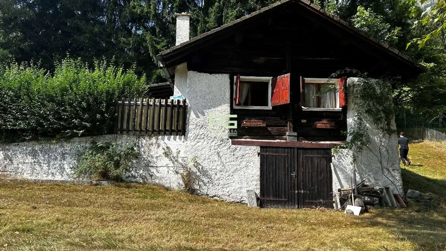 Atelier à vendre - 6563 Mesocco