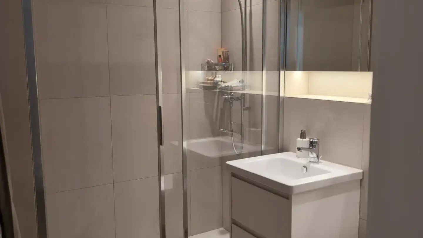 Appartamento in affitto - Schlossstrasse, 3613 Steffisburg - Foto 3