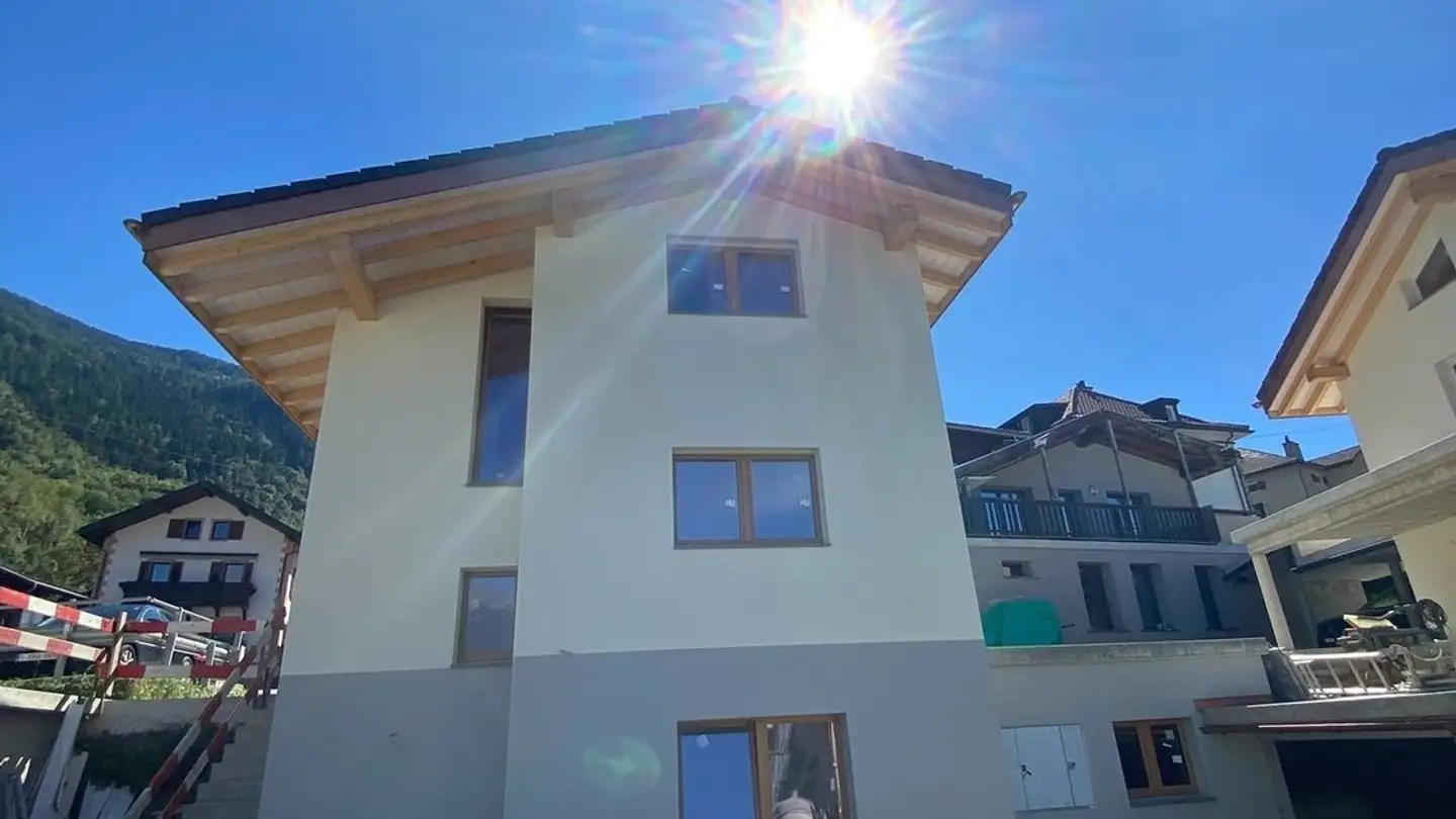 Casa singola in affitto - Rue Du Fuidjou, 3966 Chalais - Photo 2