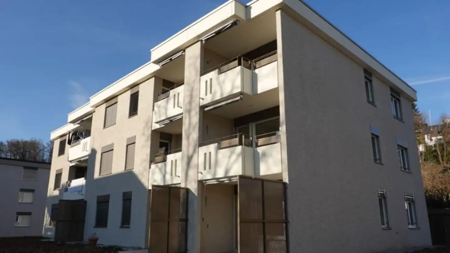 Parcheggio interno per moto in affitto - Birkenweg 10, 5436 Würenlos