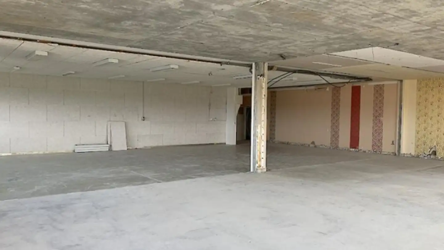 Gewerbe mieten - Warpelstrasse 3, 3186 Düdingen - Foto 3