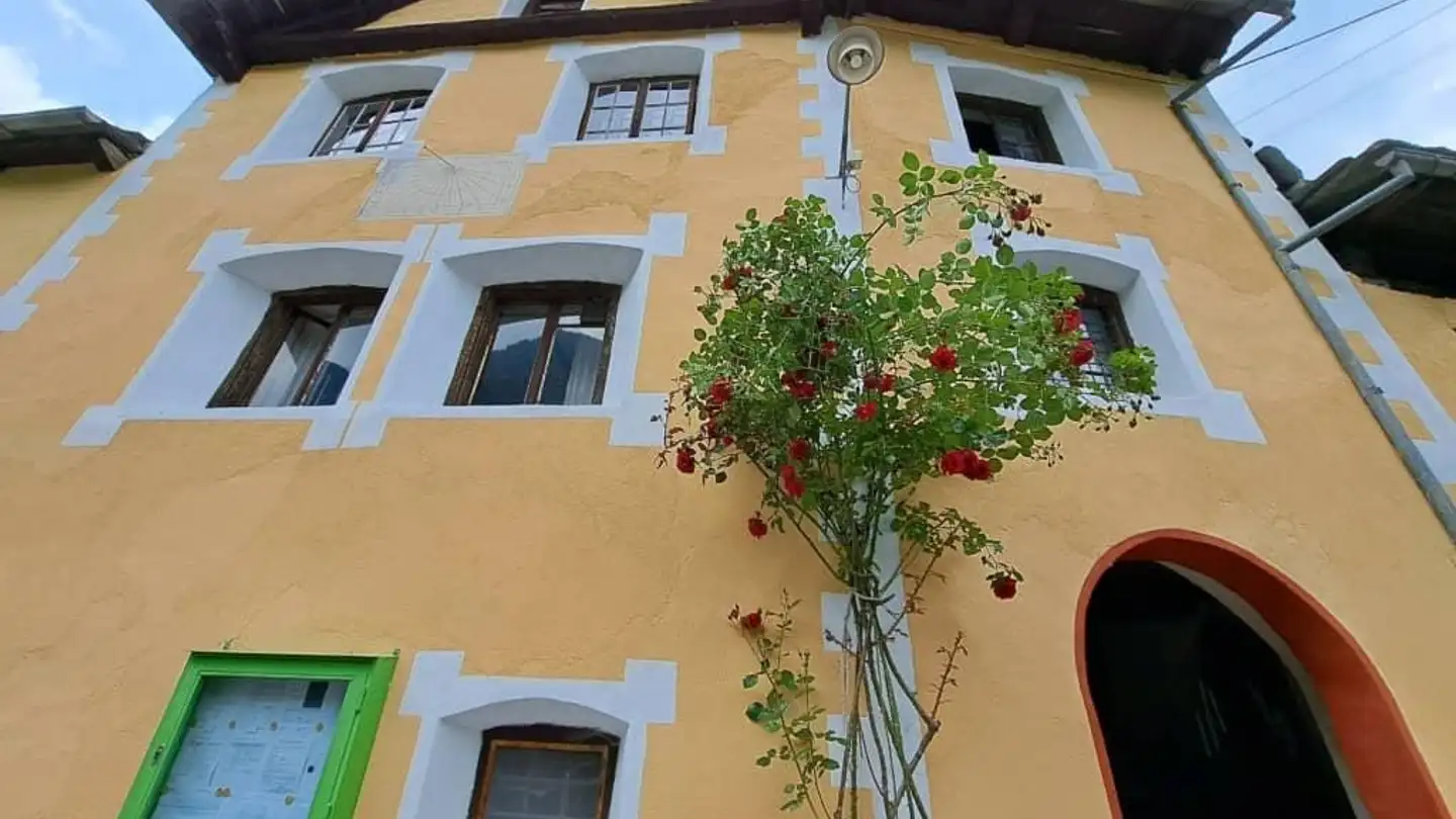 Single house for sale - 6695 Peccia - Photo 2