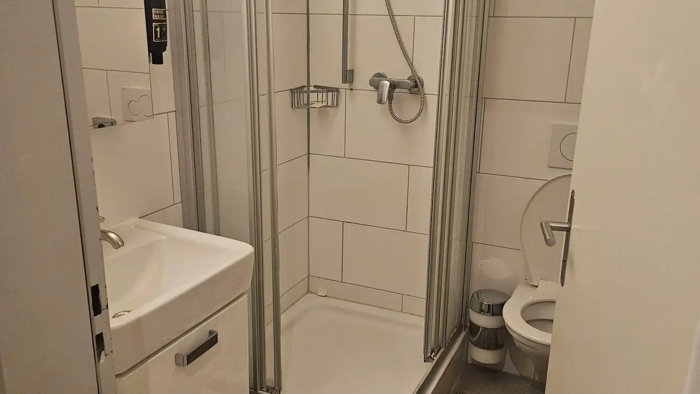 Chambre à louer - Langstrasse 210, 8005 Zürich - Photo 2