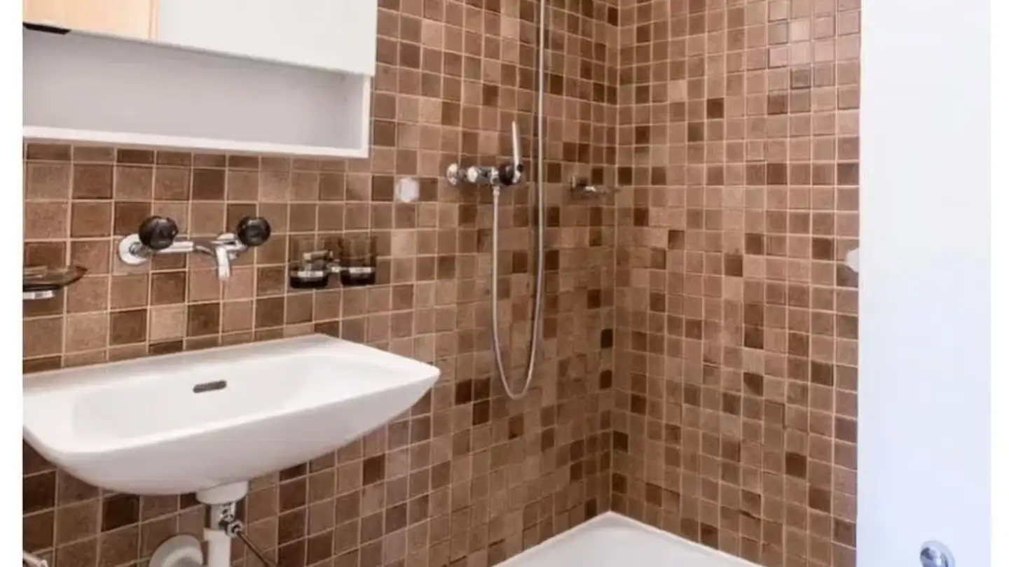 Chambre à louer - 8200 Schaffhausen - Photo 3
