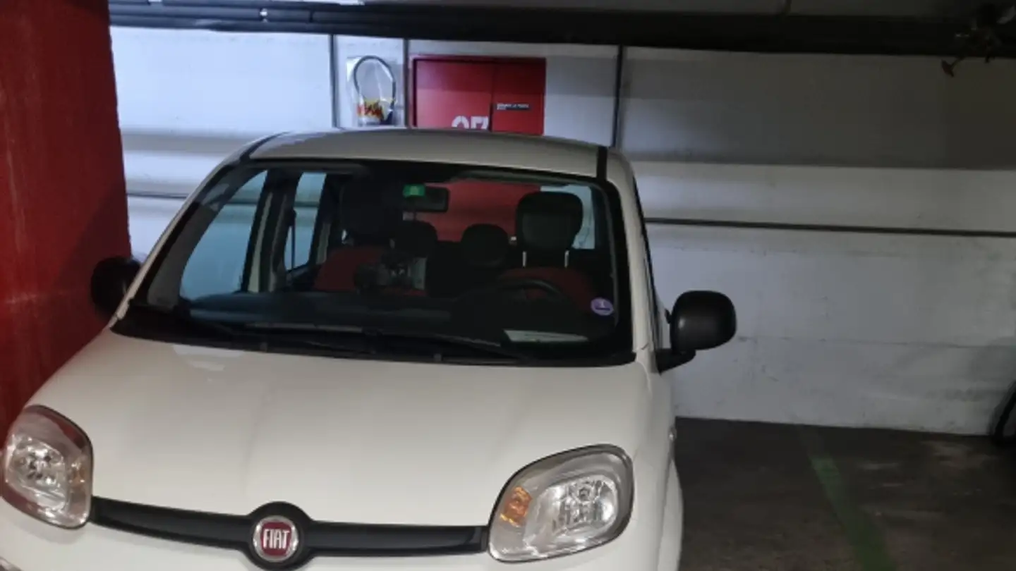 Garage singolo in affitto - Rue De-Livron 25, 1217 Meyrin