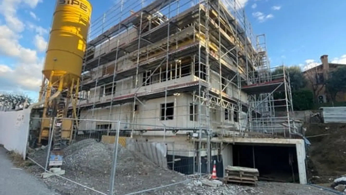 Maisonette-Wohnung kaufen - Via Sotto Dangio, 6949 Comano - Foto 2