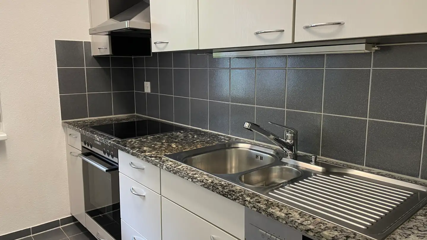 Apartment for rent - Gerichtshausstrasse 7, 8340 Hinwil - Photo 2