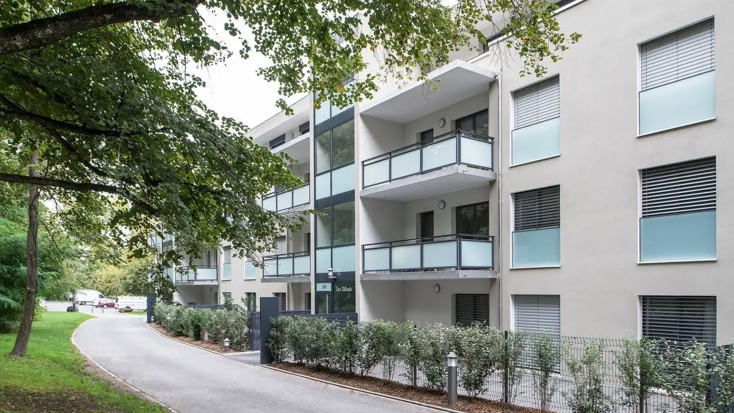 Garage individuel à louer - Chemin De Chambésy, 1292 Chambésy - Photo 3