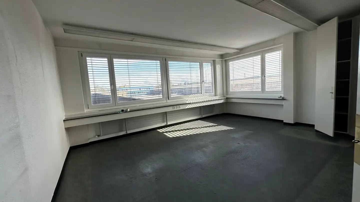 Bürofläche mieten - Pulverhausweg 11, 5033 Buchs AG
