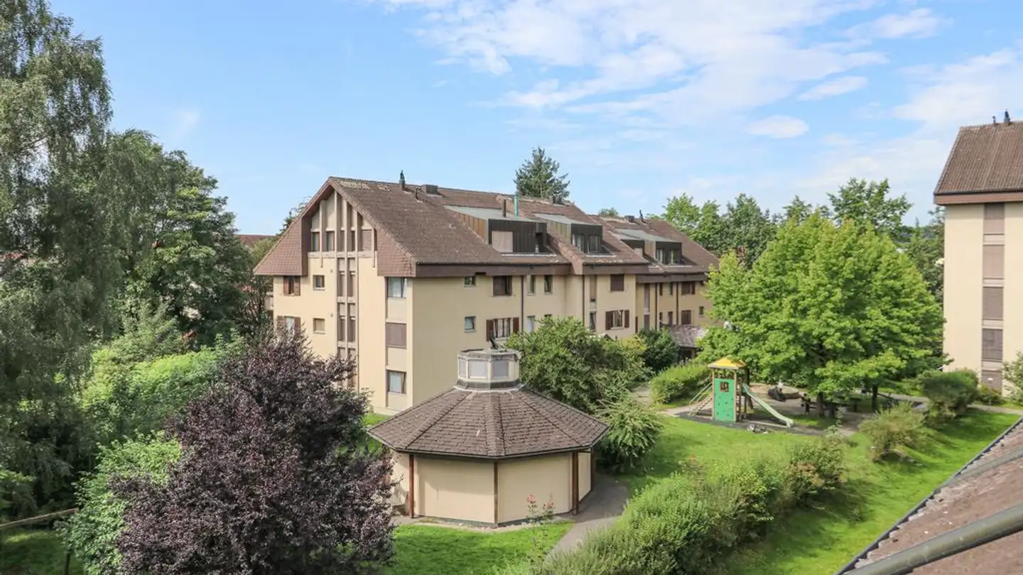 Indoor motorbike parking space for rent - Turnhalleweg 8, 5036 Oberentfelden