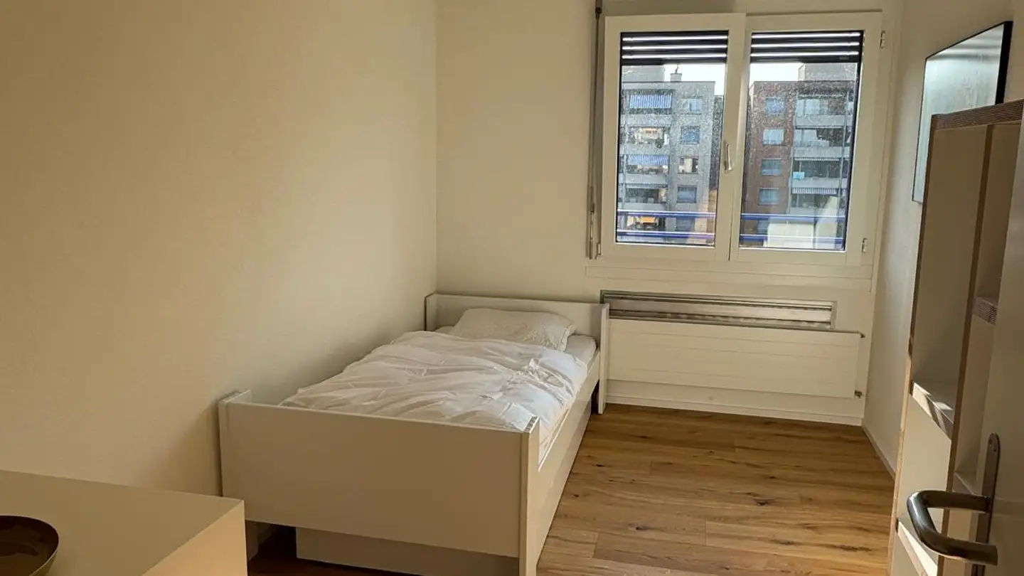 Furnished apartment for rent - Hertizentrum 11, 6300 Zug - Photo 4