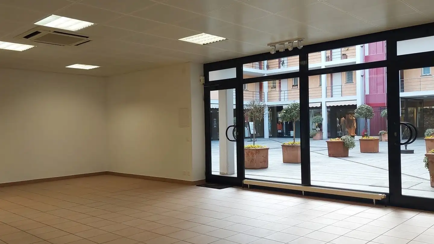 Negozio in affitto - Carrà Dei Nasi 1a, 6612 Ascona - Photo 3