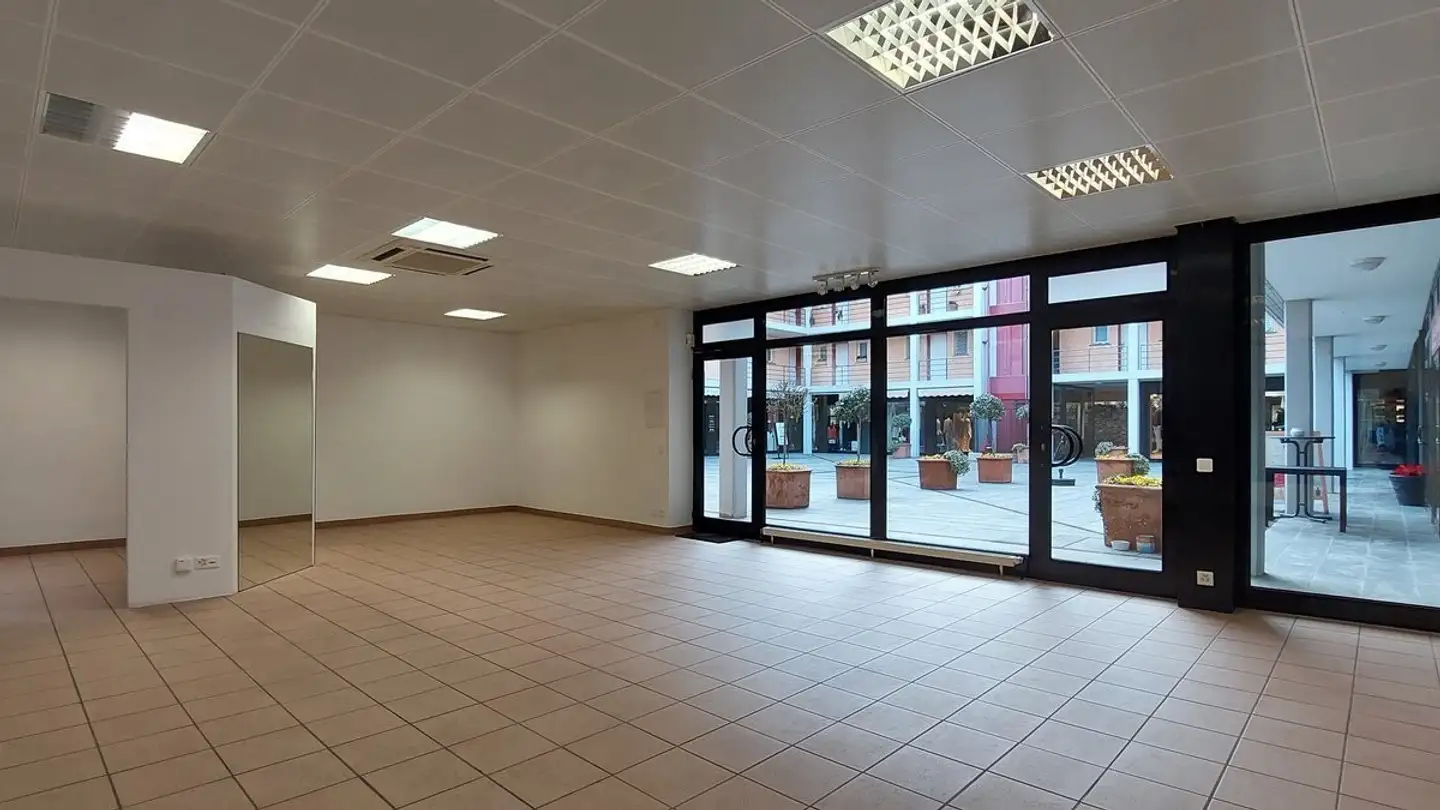 Negozio in affitto - Carrà Dei Nasi 1a, 6612 Ascona - Photo 4