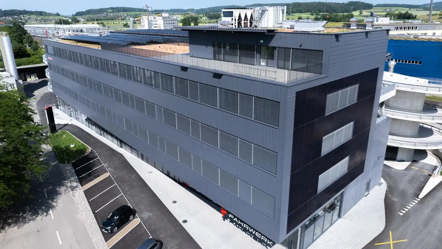 Commercial for rent - Technoramastrasse 15, 8404 Winterthur