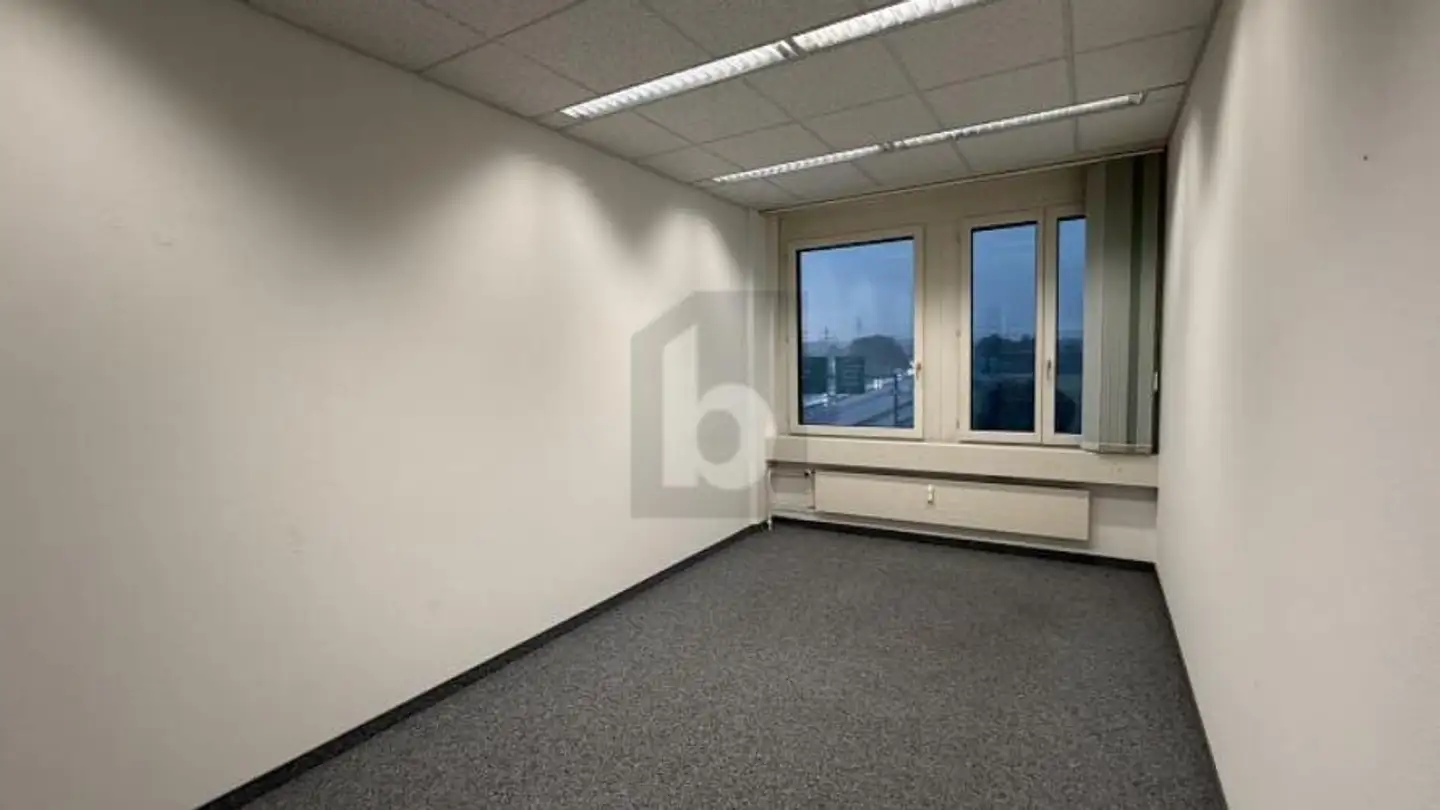 Office space for rent - 6343 Rotkreuz - Photo 2