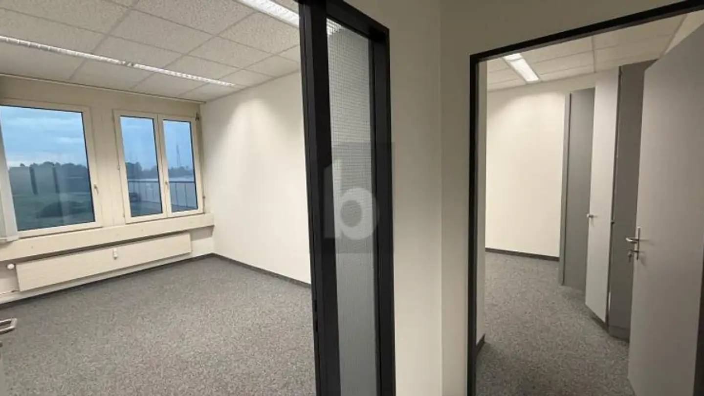 Office space for rent - 6343 Rotkreuz - Photo 4