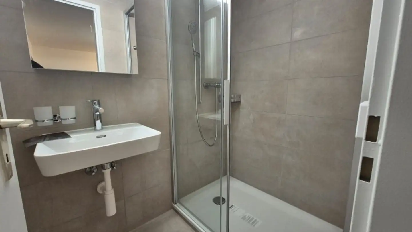 Appartement à louer - Rue Louis-Favre 43, 2017 Boudry - Photo 4