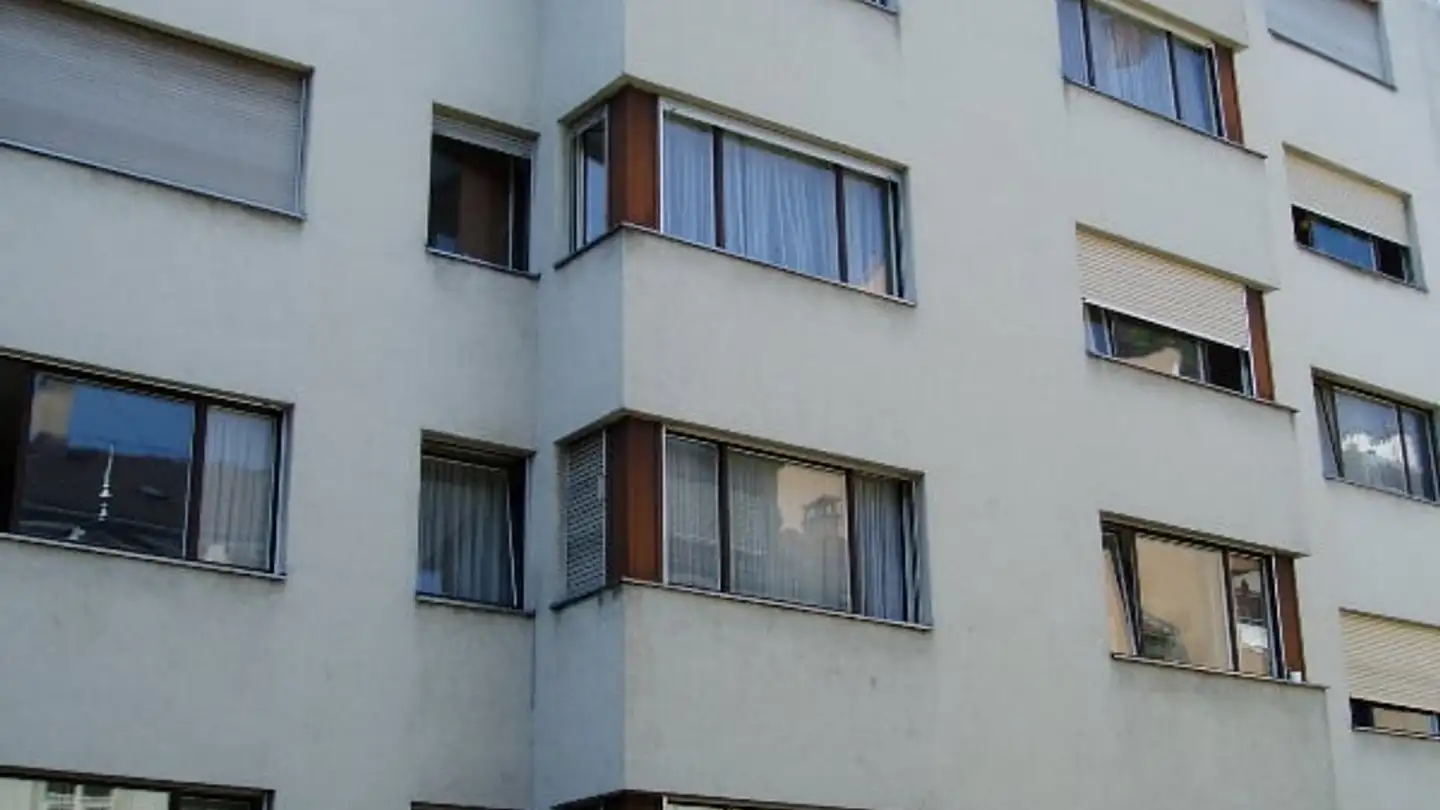 Place de parking souterraine à louer - Florastrasse 11, 4057 Basel