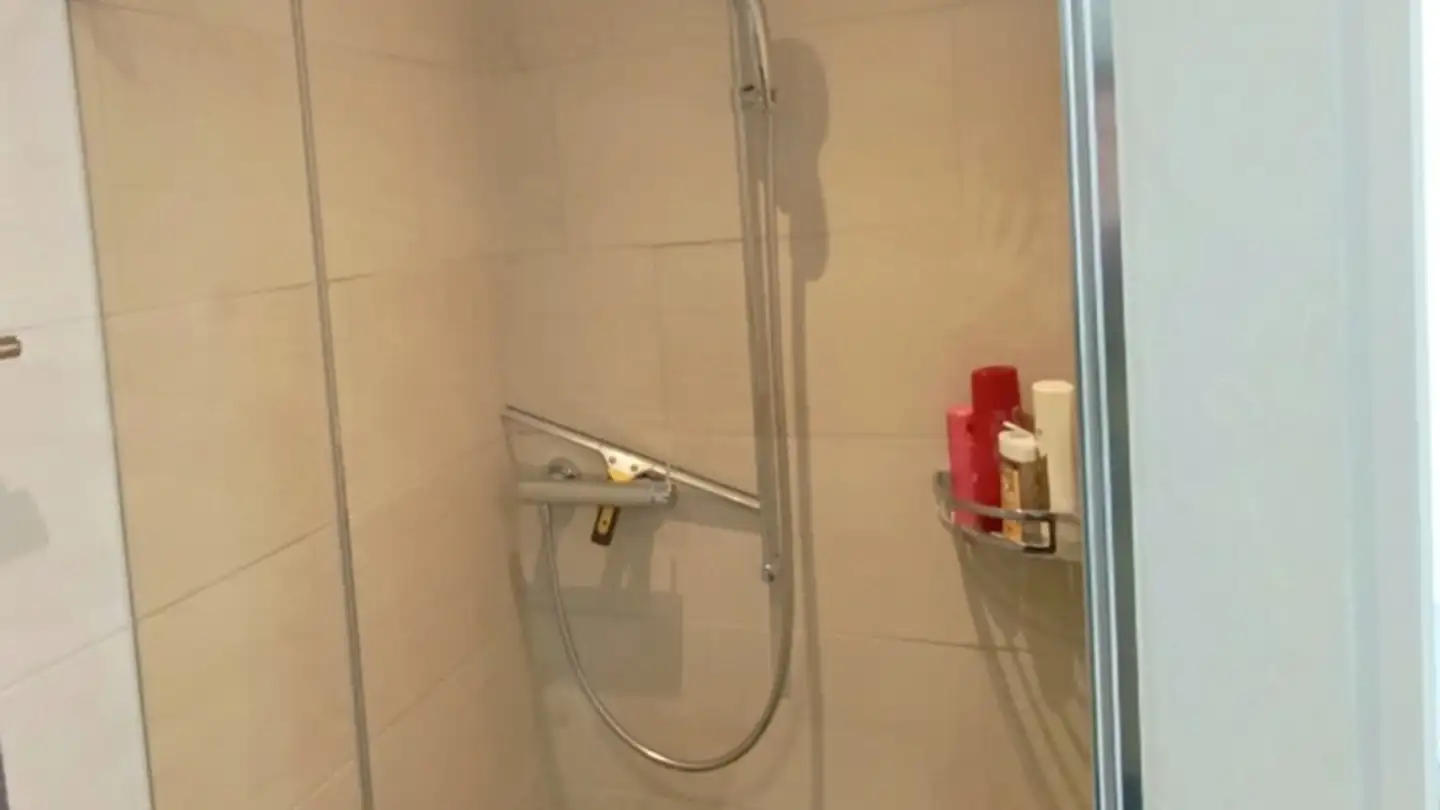Appartement à louer - Weidstrasse 1a, 6038 Honau - Photo 4