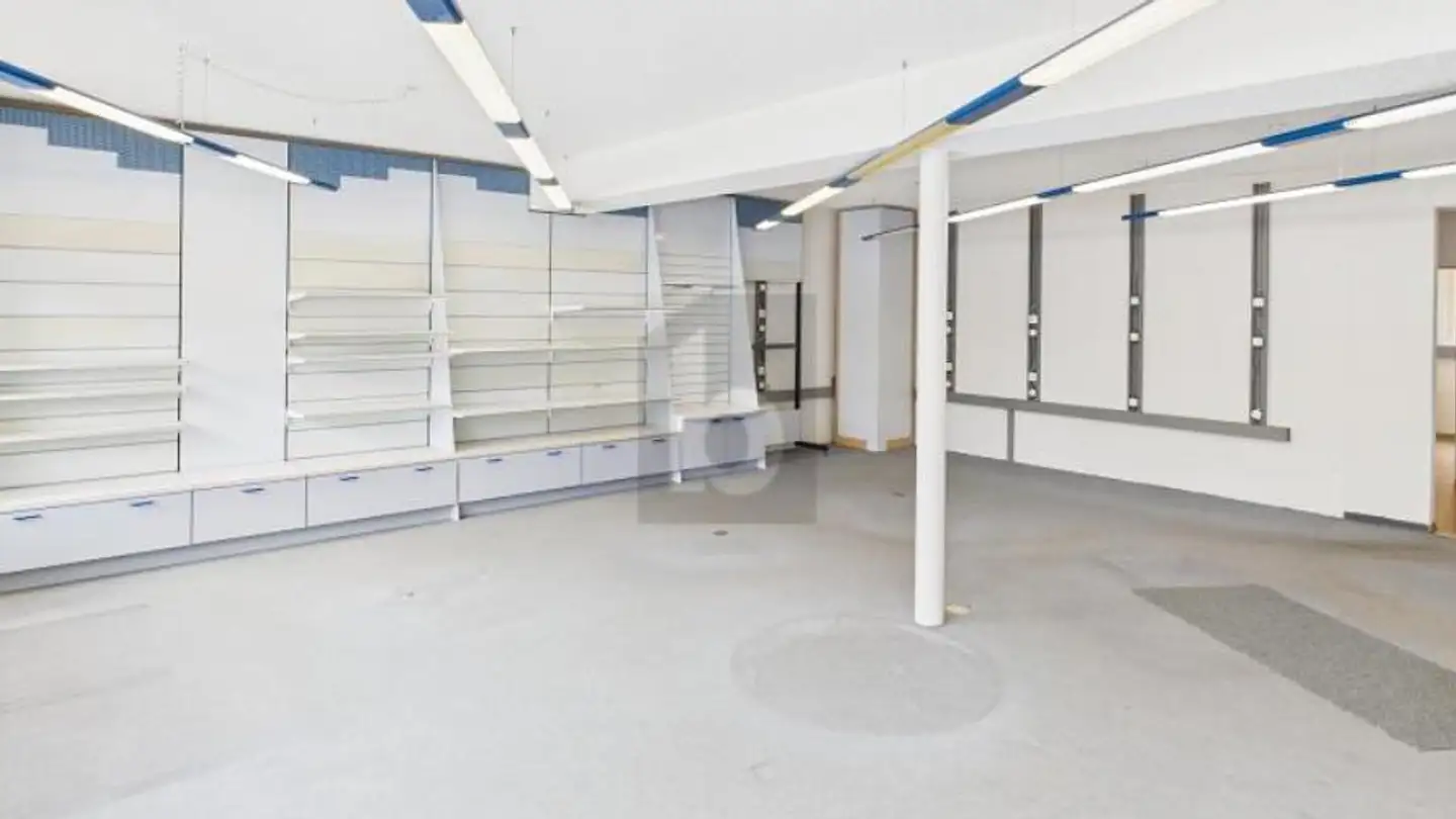 Commercial for rent - 3360 Herzogenbuchsee - Photo 2