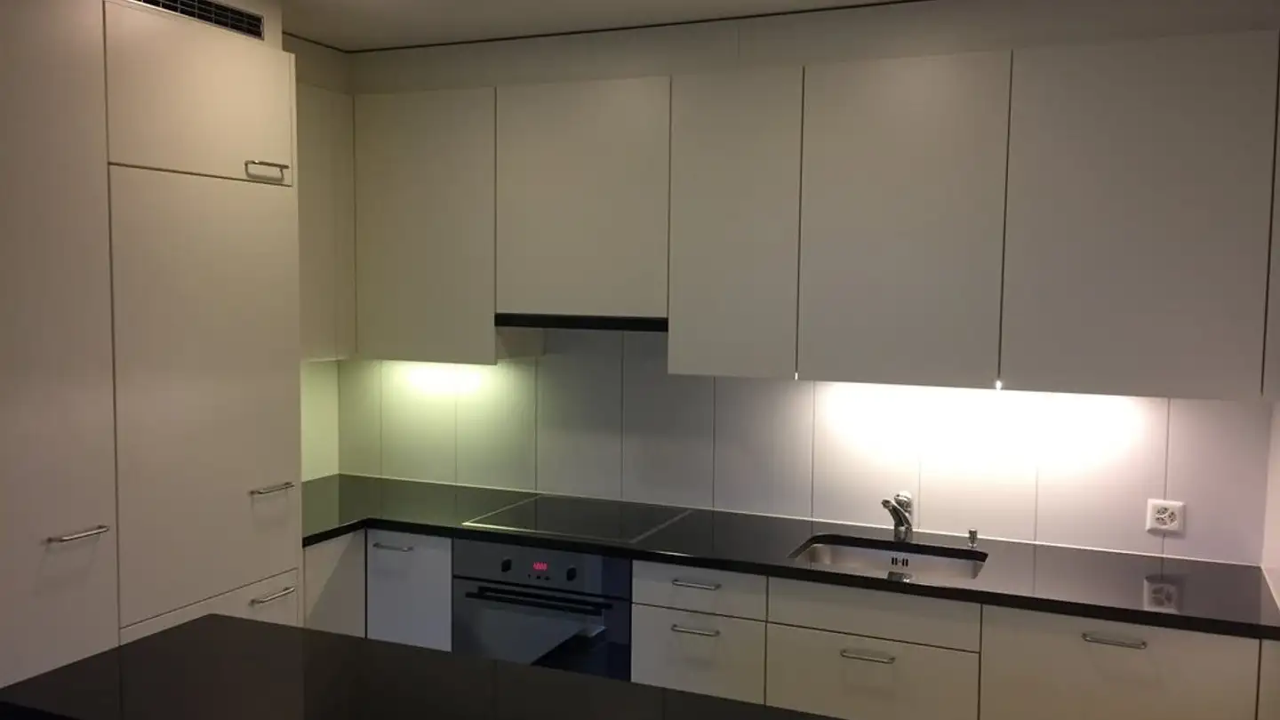 Appartement à louer - Lindenstrasse 36, 8155 Niederhasli - Photo 2