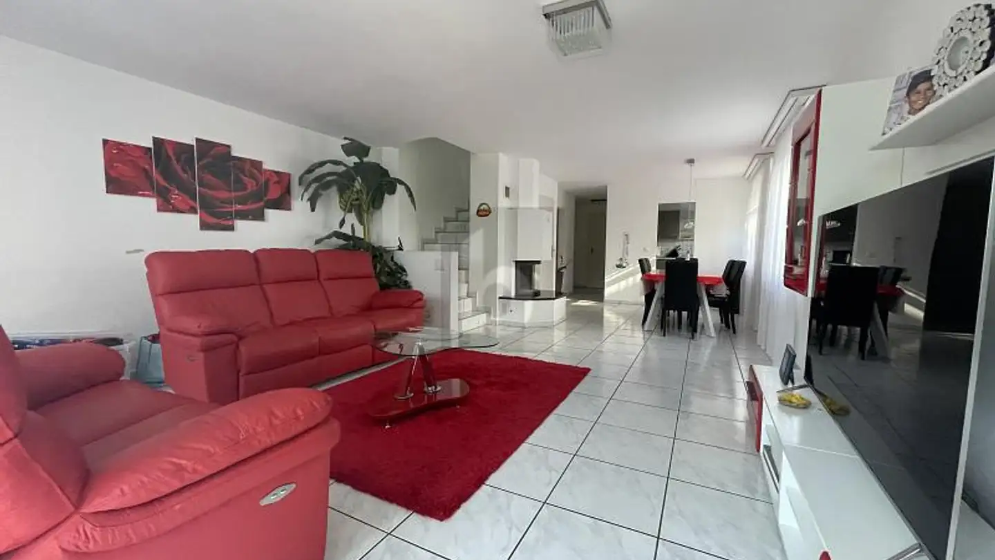 Row house for rent - 9247 Henau - Photo 2