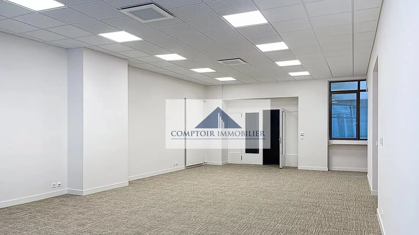 Shop for rent - Rue Du Marché 20, 1204 Genève - Photo 2