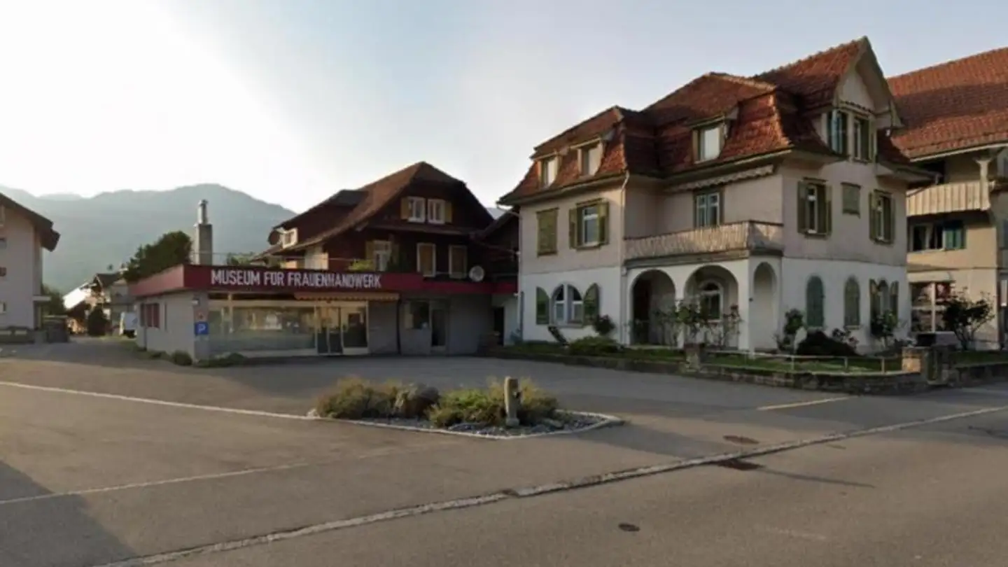 Bureau à louer - Melchaaweg 2, 6074 Giswil