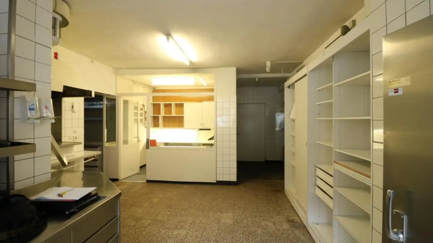 Bureau à louer - Melchaaweg 2, 6074 Giswil - Photo 3